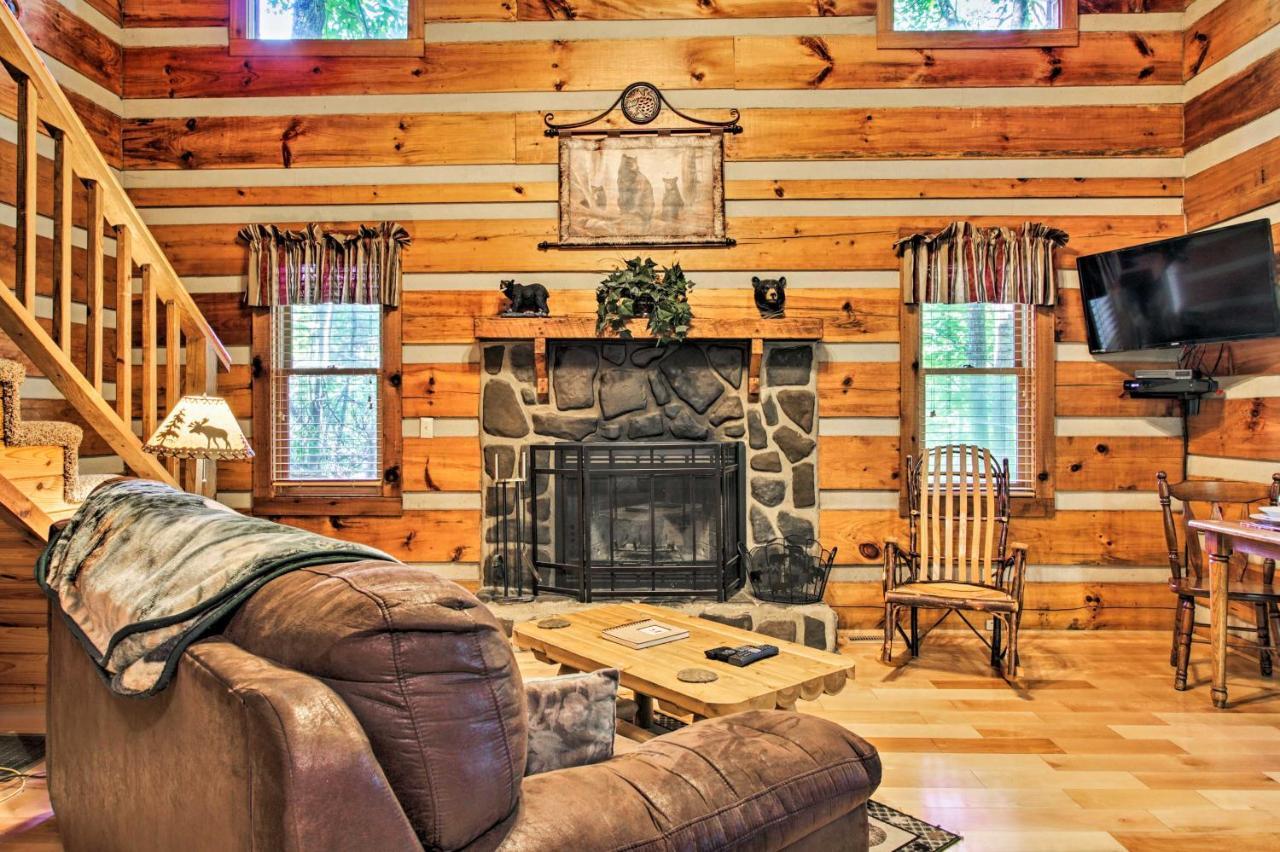 Secluded Forest Cabin, 4 Mi To Downtown Gatlinburg Buitenkant foto